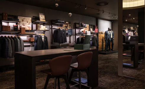 Tailoring Where Luxury Meets Innovation