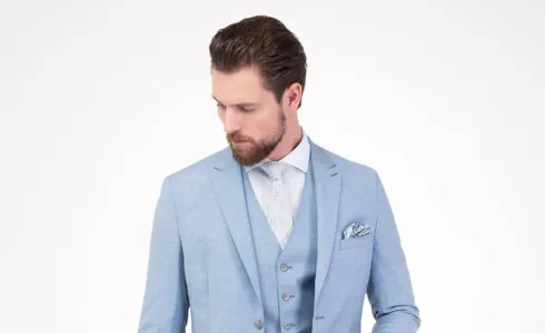The Best Accessories for a Wedding Suit