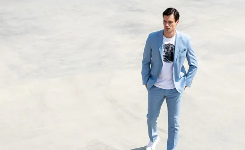 One Suit – Multiple Styles