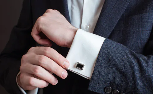 How to Choose the Right Cufflinks?