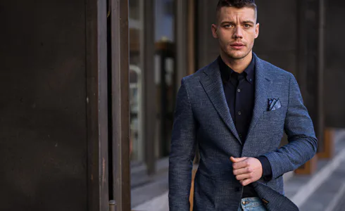 Smart Casual: How to Dress Stylishly for the Office?