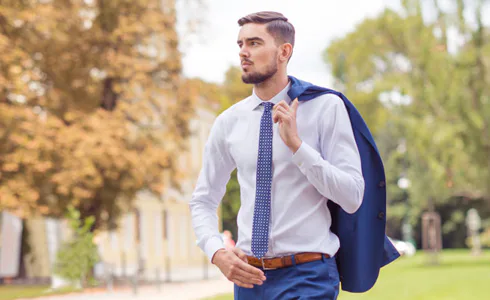 How to survive travelling without a creased suit?