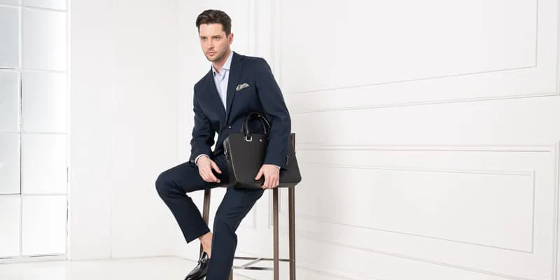 How to Combine Men's Bags