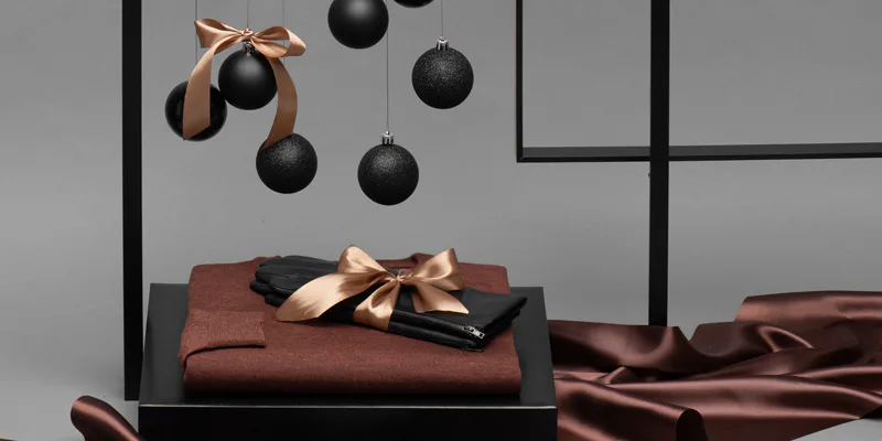 5 Christmas Gift Ideas for Men from the Comfort of Home