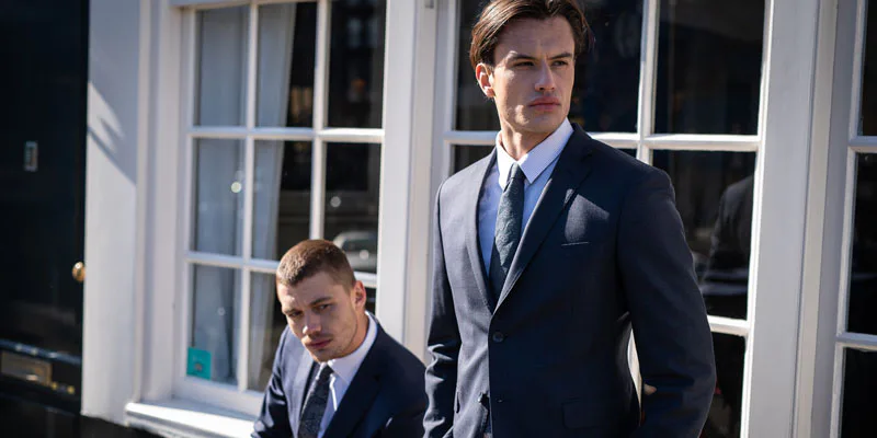 How to choose the right suit cut?