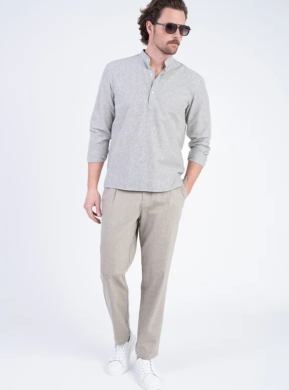 Cotton shirt with linear pattern