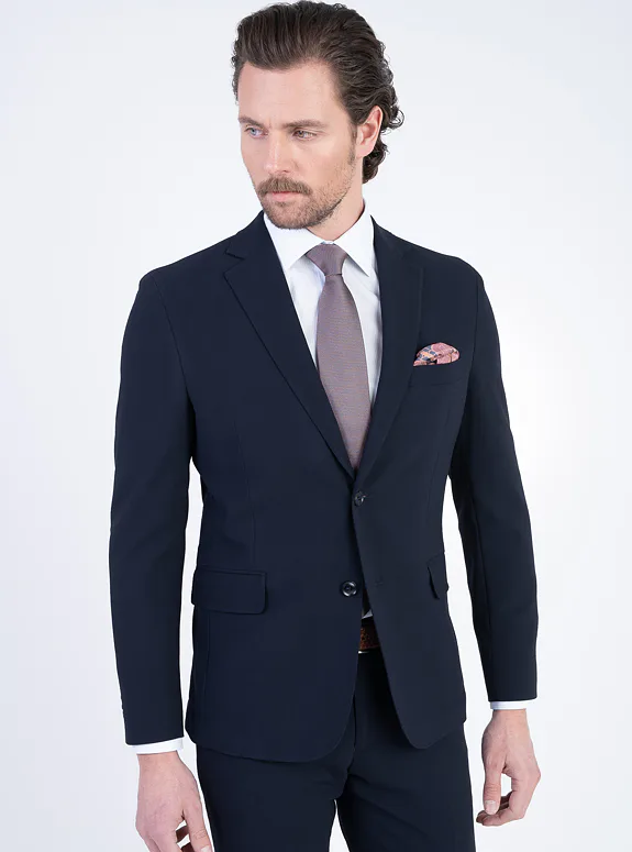 Stretch shirt with linear pattern