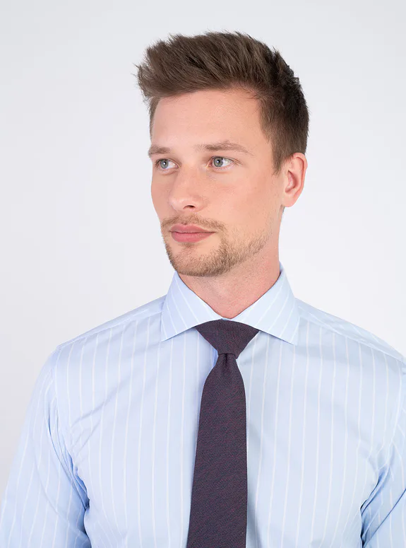 Cotton shirt with linear pattern